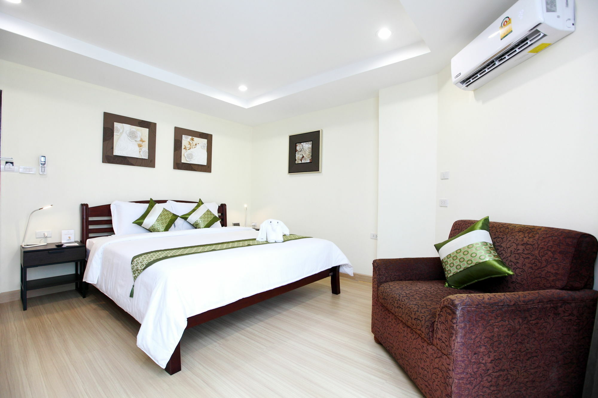 Icheck Inn Sukhumvit 22 Bangkok Eksteriør bilde